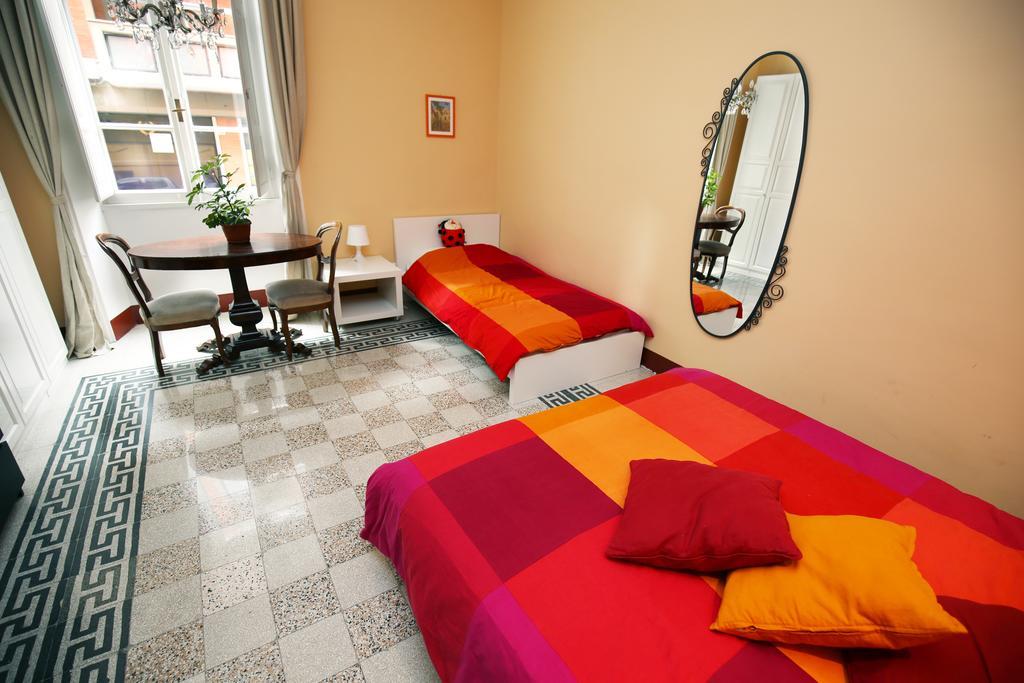 روما Giulietta Al Colosseo B&B الغرفة الصورة