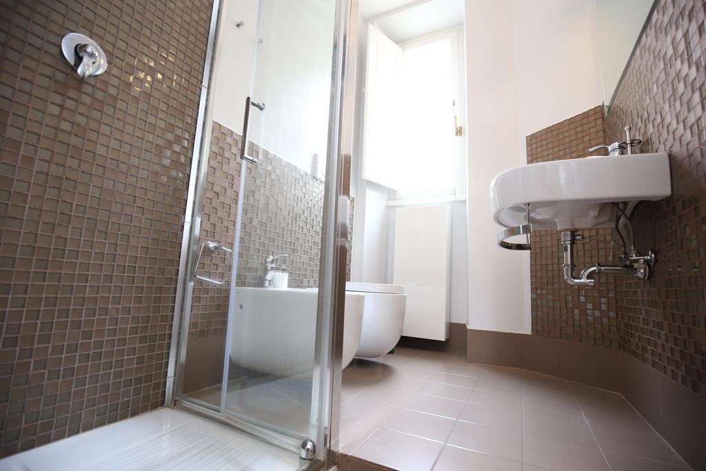 روما Giulietta Al Colosseo B&B المظهر الخارجي الصورة